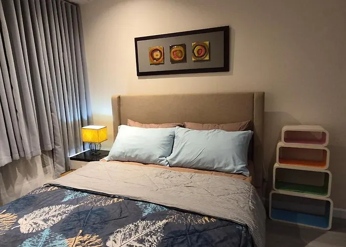 New 1br In Makati Near Royal Club & Rooftop Bars Apartamento