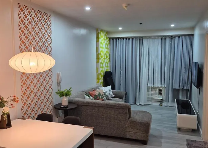New 1br In Makati Near Royal Club & Rooftop Bars Manila