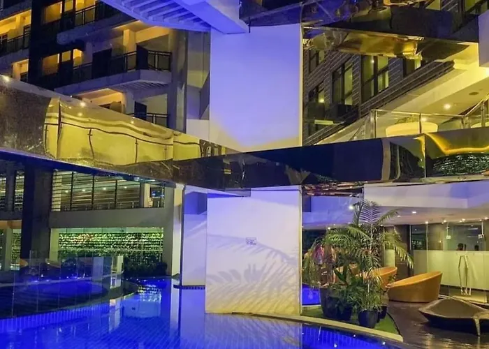 New 1br In Makati Near Royal Club & Rooftop Bars Apartamento Manila