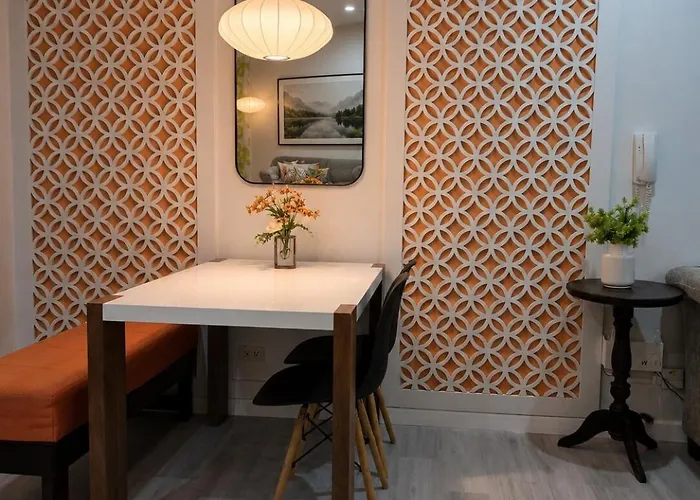 Apartamento New 1br In Makati Near Royal Club & Rooftop Bars